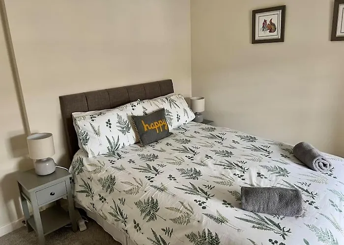Historic Unique Castle Apartment In Central Perth